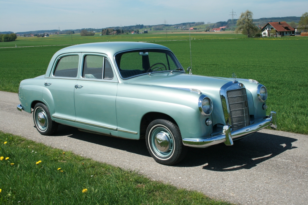 VERKAUFT Mercedes Benz 219 Ponton W105 Kultmotors